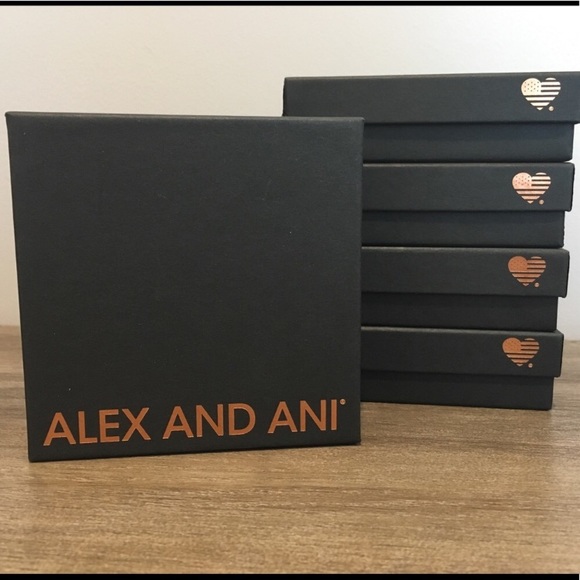 NWT “ Eight-Pointed Star” Alex and Ani - Picture 5 of 5